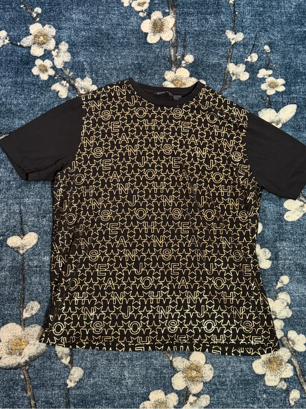 Y2K Sean Jean Men's Short Sleeve Black & Gold Foil Tee